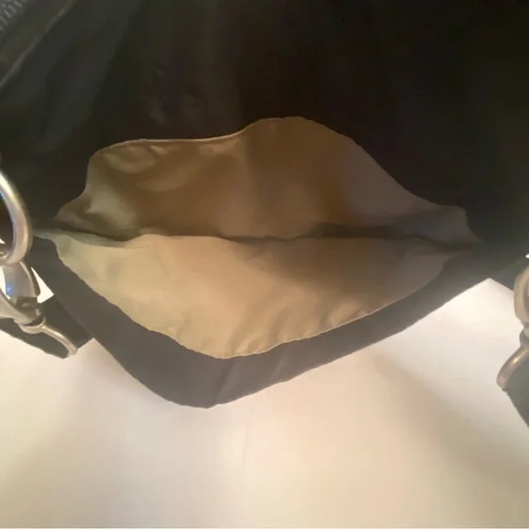 Baggallini Crossbody multi pocket adjustable strap, black purse - Picture 7 of 11